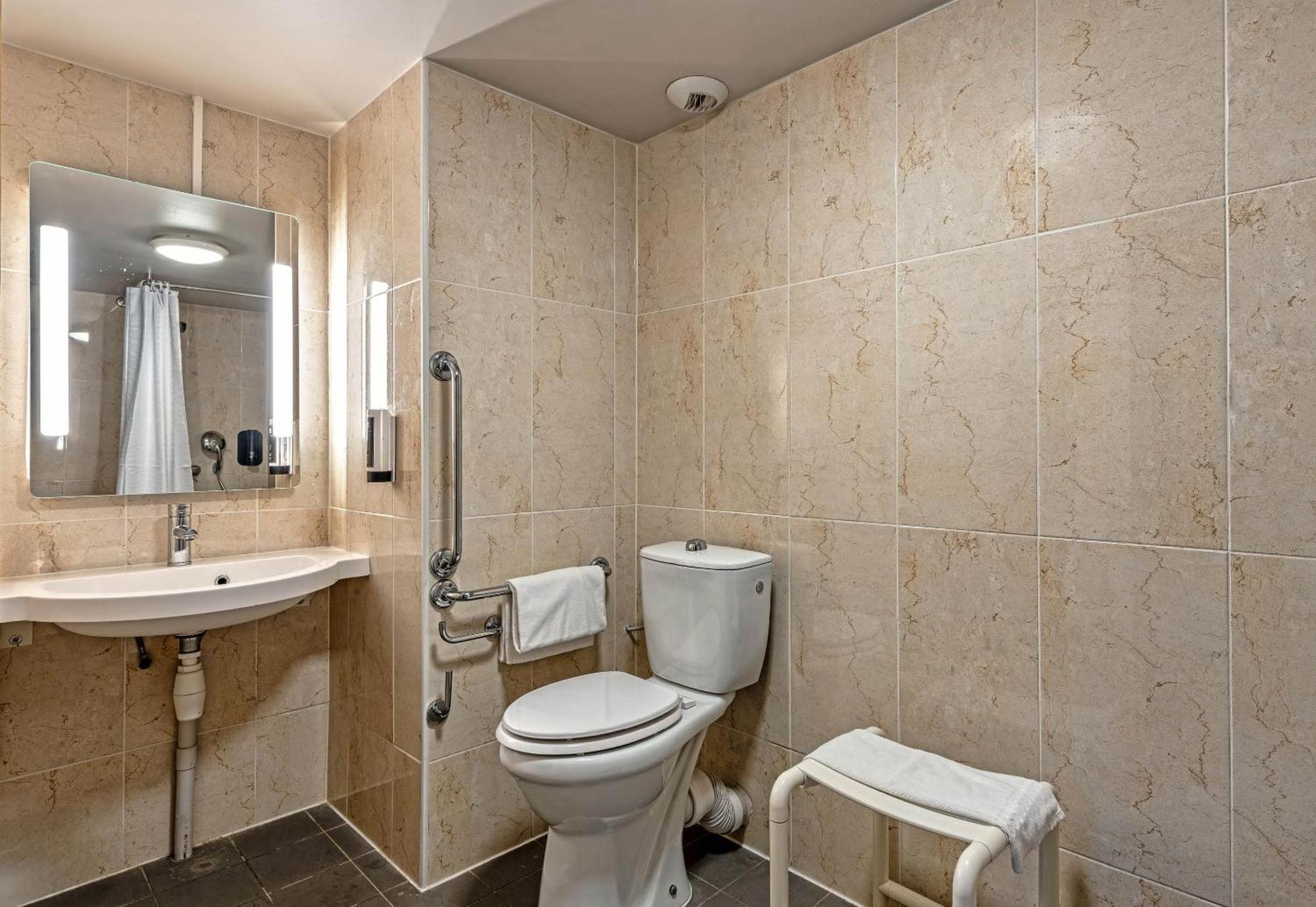 B&B Hotel Quimper Nord Douarnenez Экстерьер фото